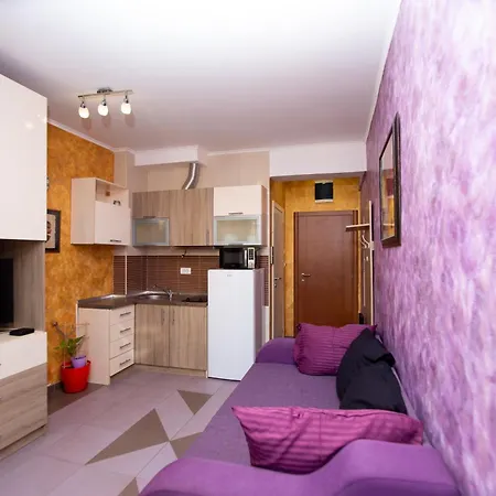 M Lux Apartment