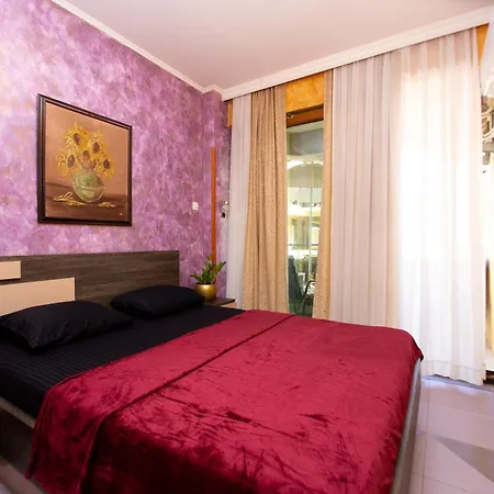 Apartment M Lux